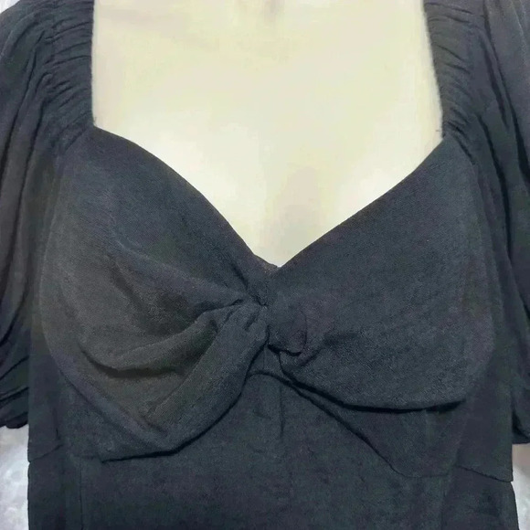 Nine West Women’s Twist Front Puff Sleeve Top - Picture 5 of 12